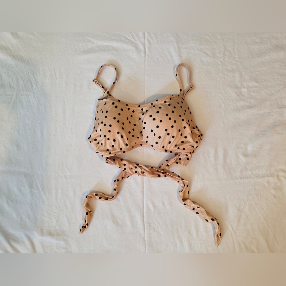Chic Polka Dot Bikini Top